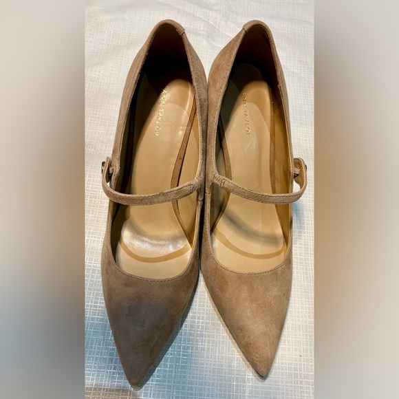 Ann Taylor New Sz 7 M Suede Leather Women's Tan Nude Mary Jane Heels Shoes - Picture 4 of 8
